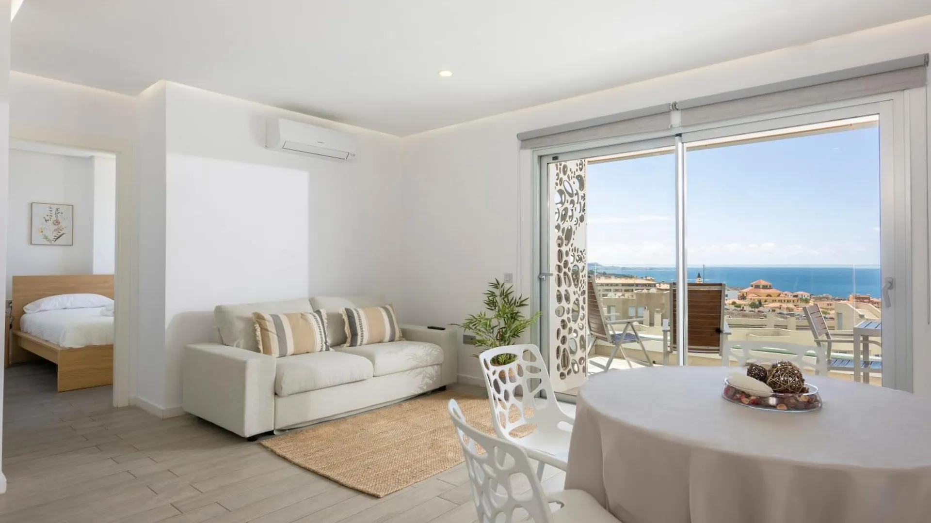 Elekagua Renting Apartment Costa Adeje